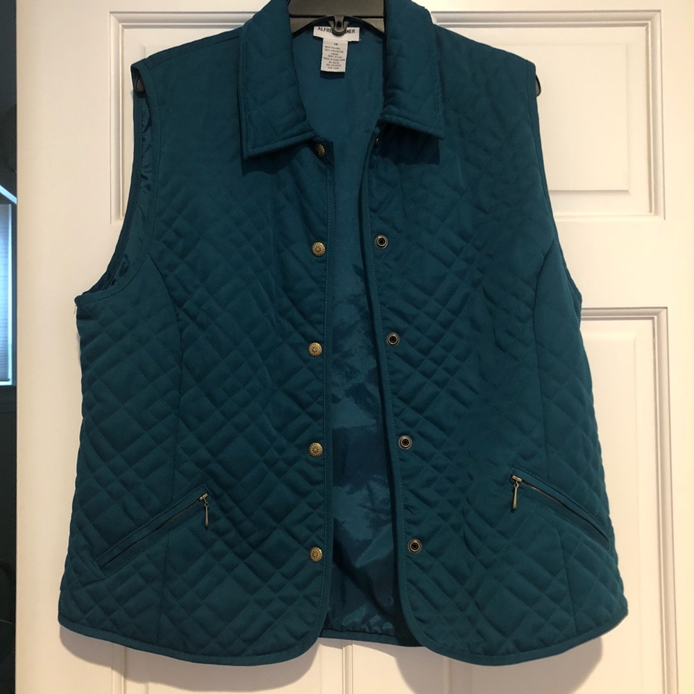 Alfred Dunner Vest
